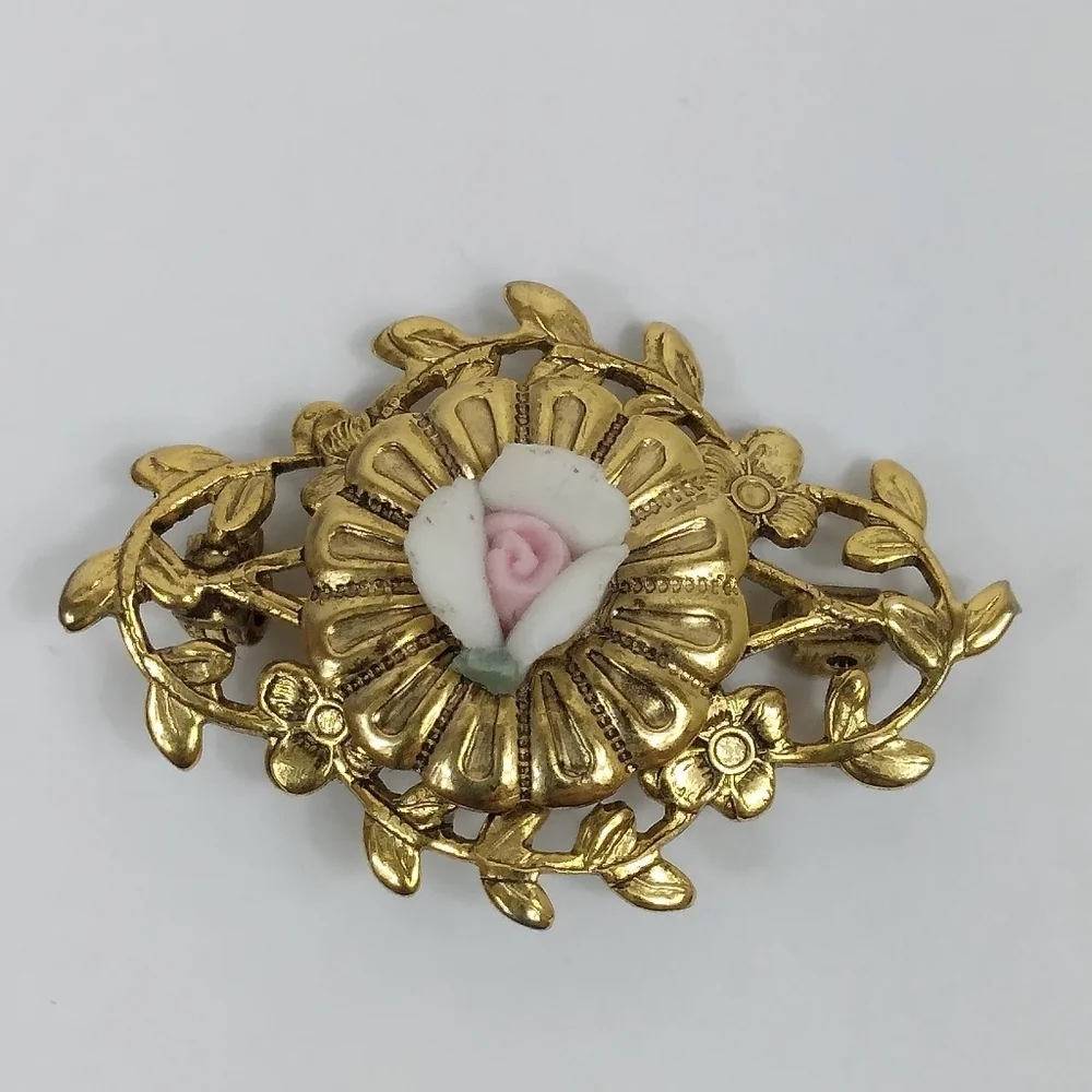 Vintage Floral Brooch Art Deco Retro Filigree Porcelain